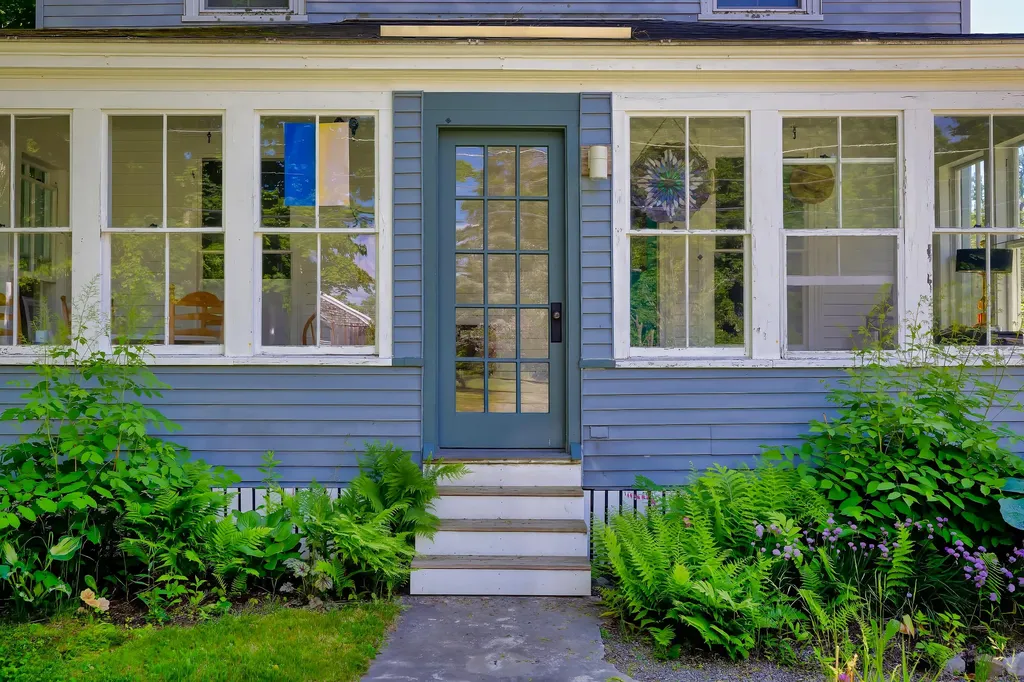 9 Naskeag Point Road Brooklin ME 04616