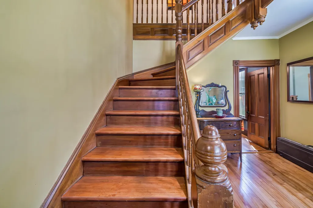 9 Naskeag Point Road Brooklin ME 04616
