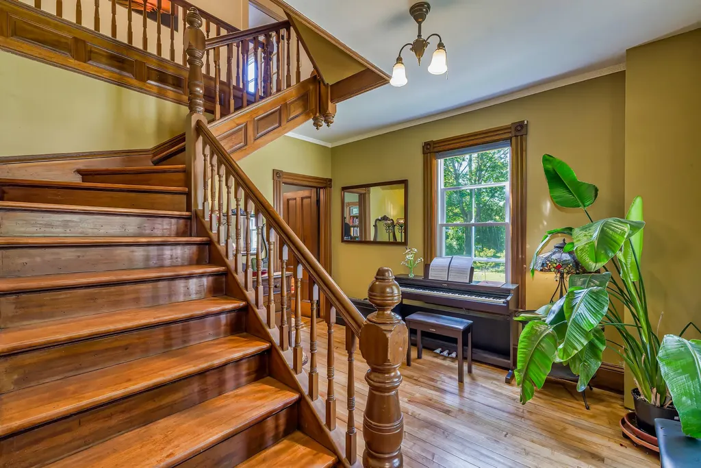 9 Naskeag Point Road Brooklin ME 04616