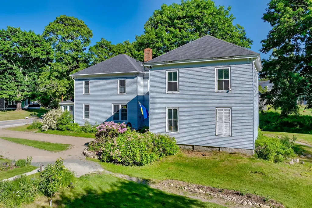 9 Naskeag Point Road Brooklin ME 04616