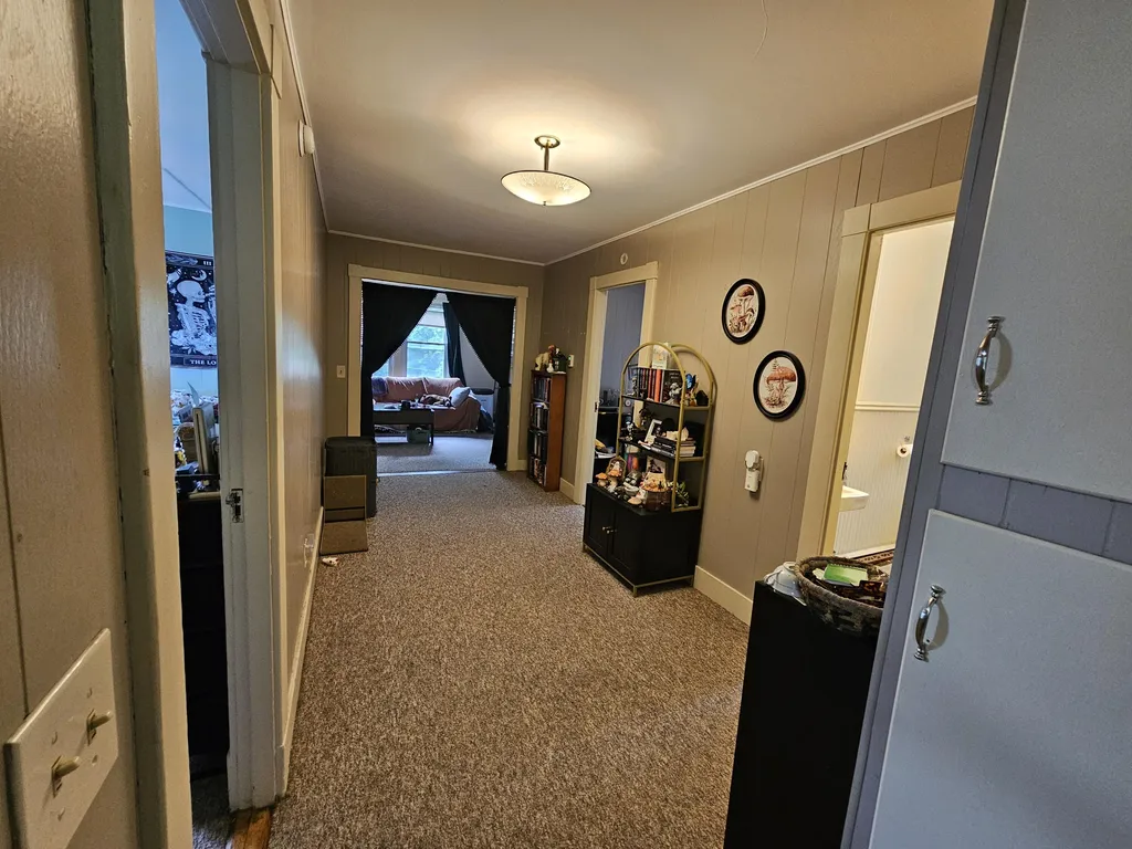 2 Central Avenue Waterville ME 04901