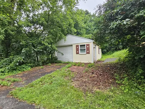 2 Central Avenue Waterville ME 04901