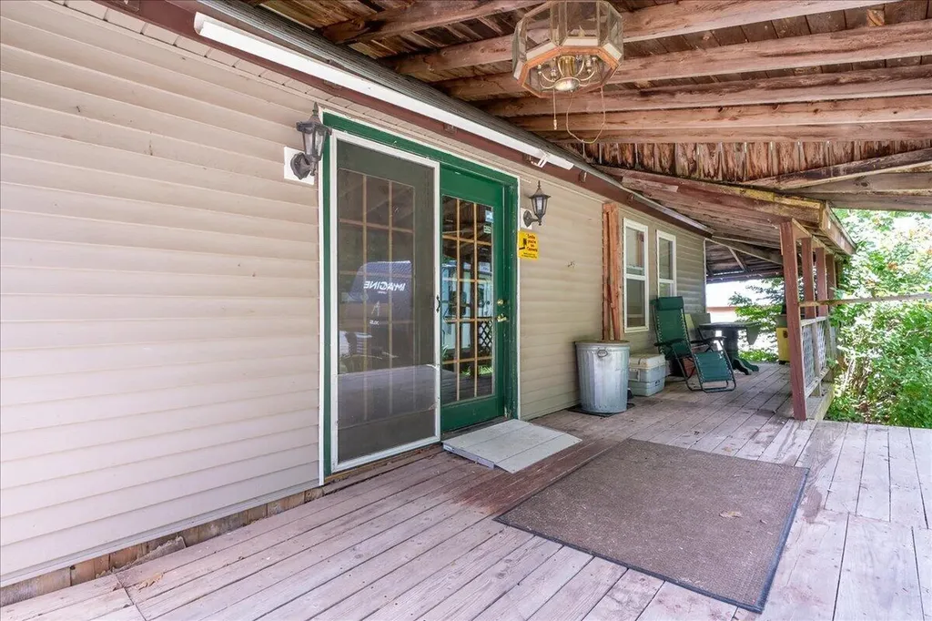 302 Mountain Road Washington ME 04574
