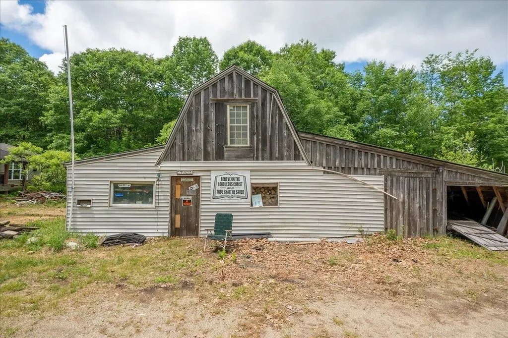 302 Mountain Road Washington ME 04574