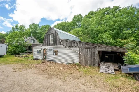 302 Mountain Road Washington ME 04574