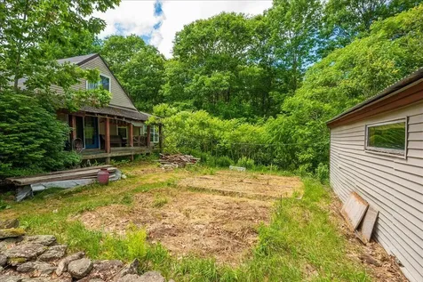 302 Mountain Road Washington ME 04574
