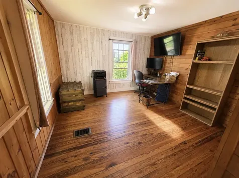 1010 Oakland Road Belgrade ME 04917