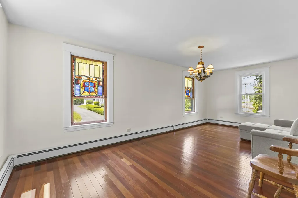 25 Bridge Street Milbridge ME 04658
