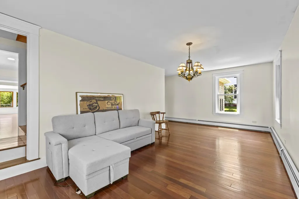 25 Bridge Street Milbridge ME 04658