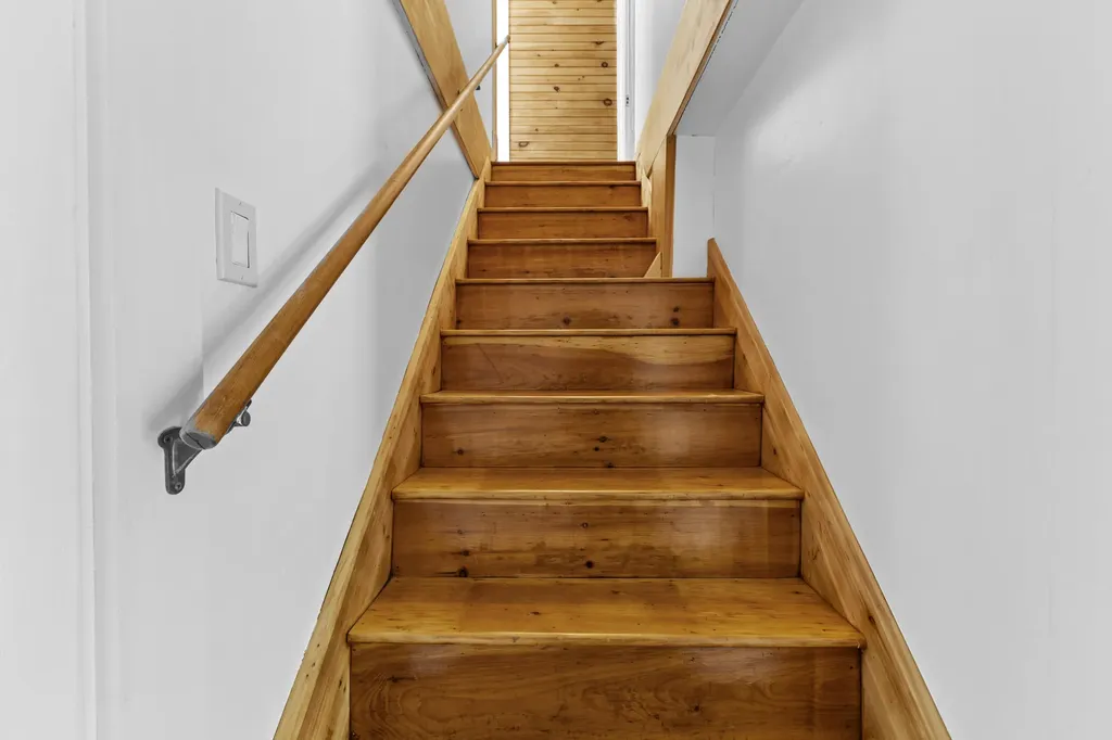 25 Bridge Street Milbridge ME 04658