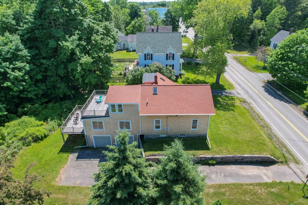 25 Bridge Street Milbridge ME 04658