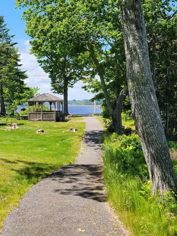 25 Bridge Street Milbridge ME 04658