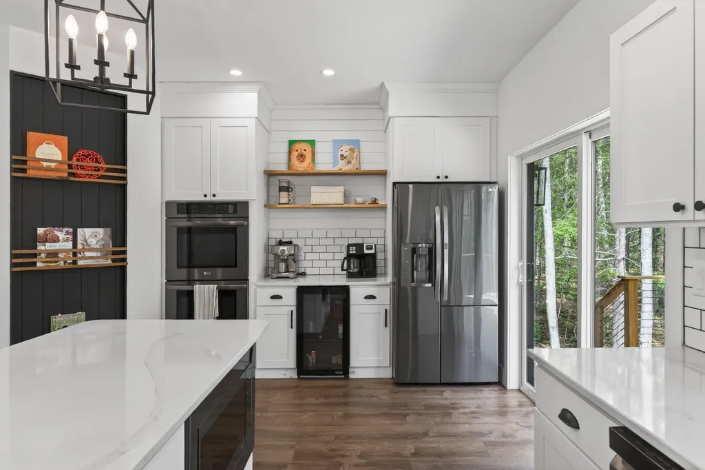 4 Red Oak Drive Falmouth ME 04105