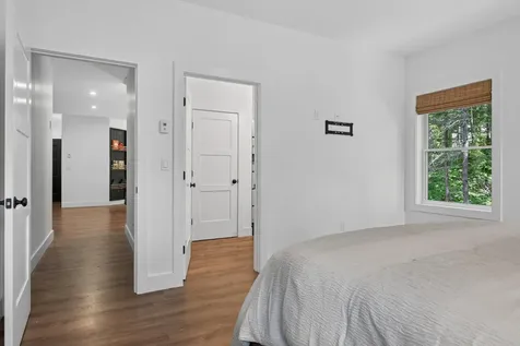 4 Red Oak Drive Falmouth ME 04105