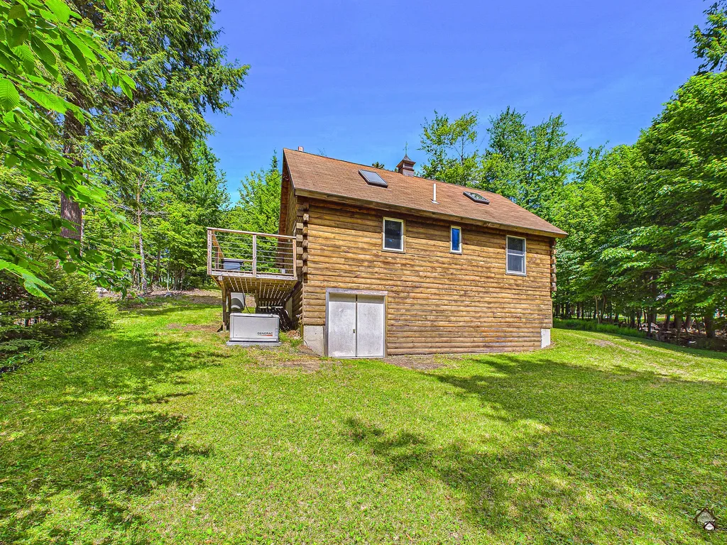 15 N Ridge Road Beaver Cove ME 04441