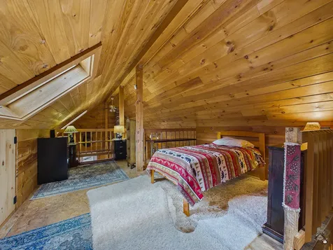 15 N Ridge Road Beaver Cove ME 04441