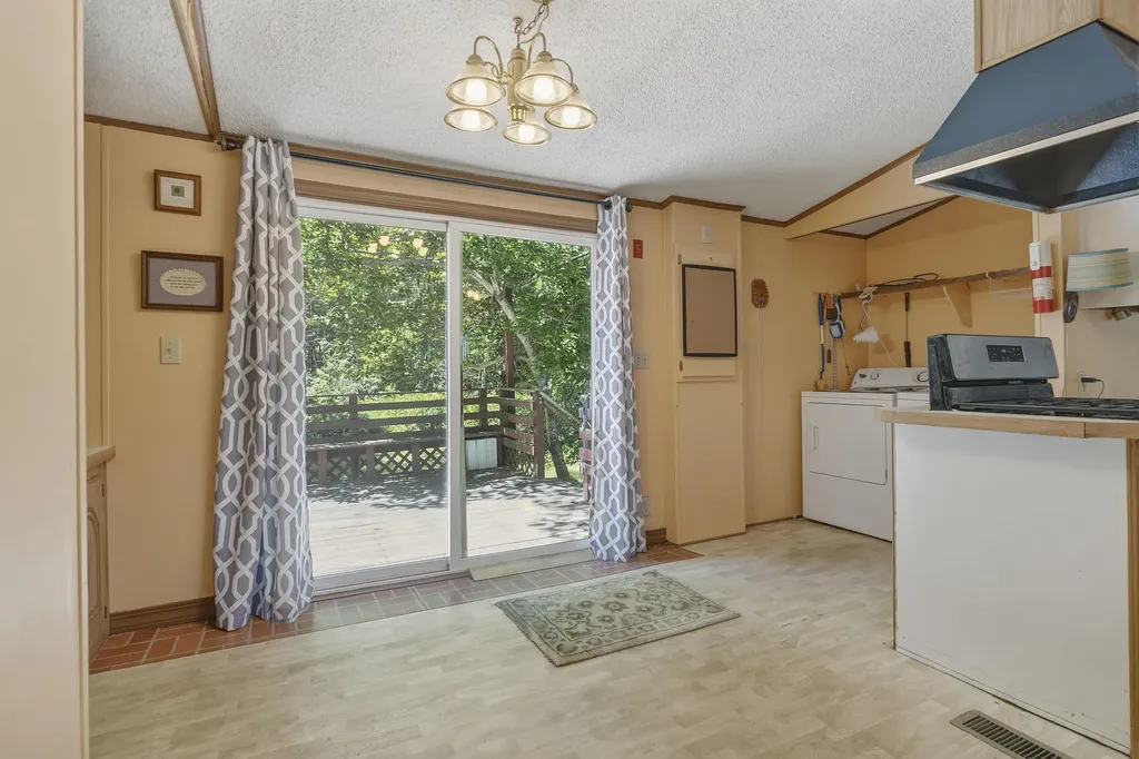 15 Wissman Point Road Harpswell ME 04079
