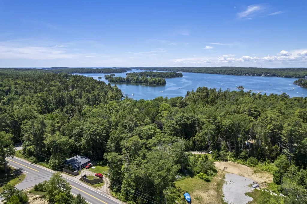 15 Wissman Point Road Harpswell ME 04079