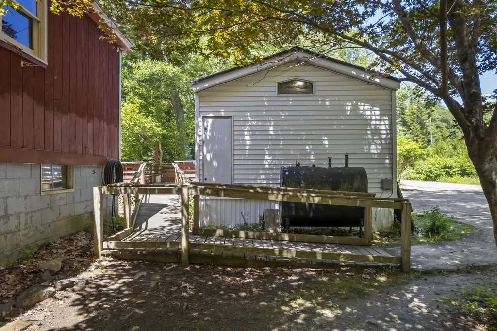 15 Wissman Point Road Harpswell ME 04079