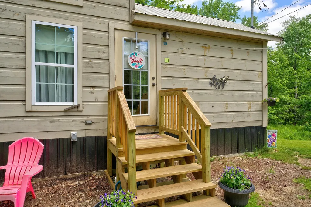 11 S Colby Road Somerville ME 04348