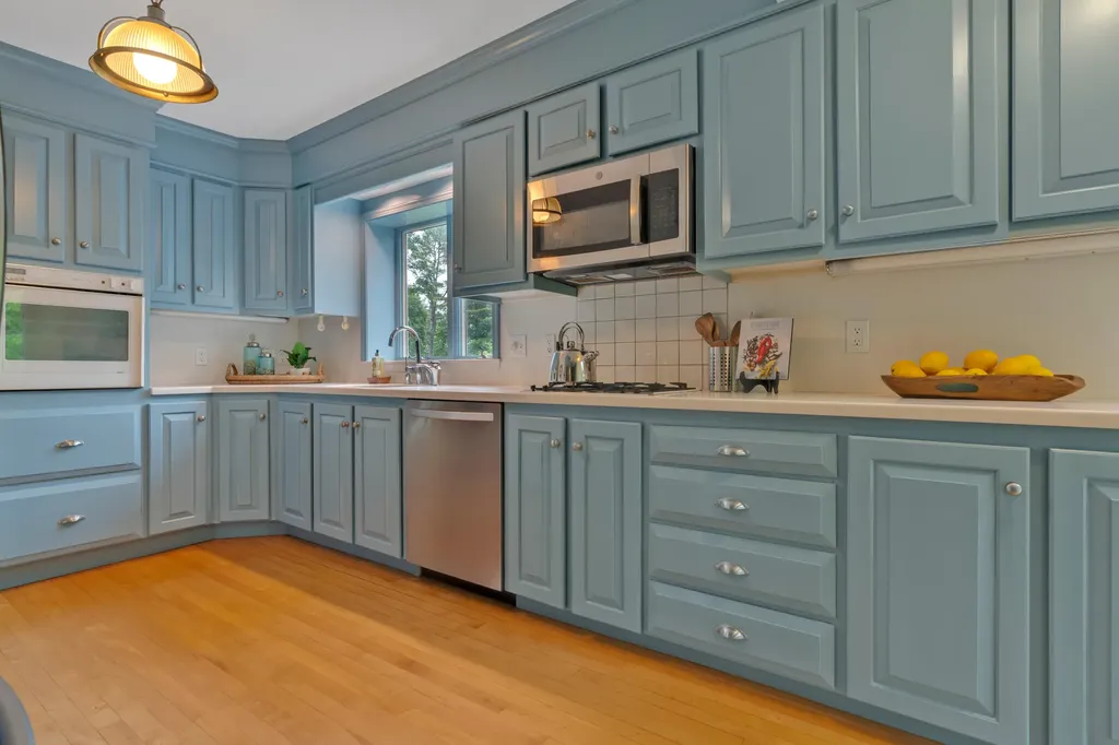 255 Foreside Road Falmouth ME 04105