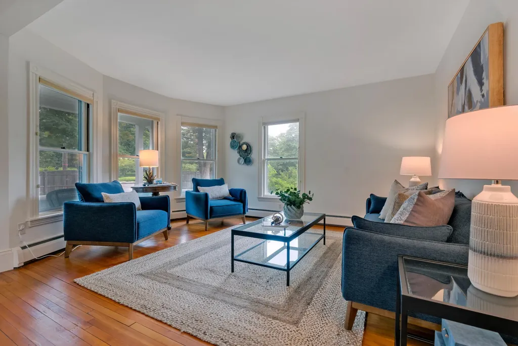 255 Foreside Road Falmouth ME 04105