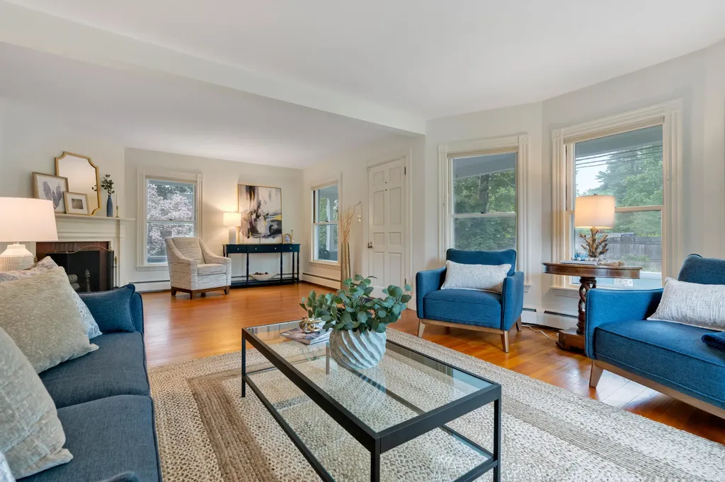 255 Foreside Road Falmouth ME 04105