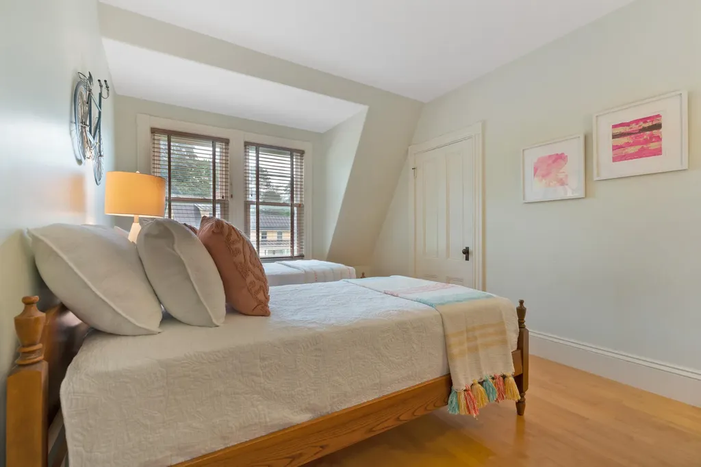 255 Foreside Road Falmouth ME 04105