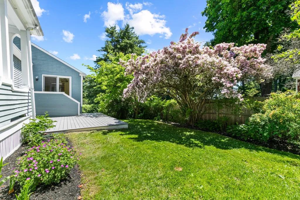 255 Foreside Road Falmouth ME 04105