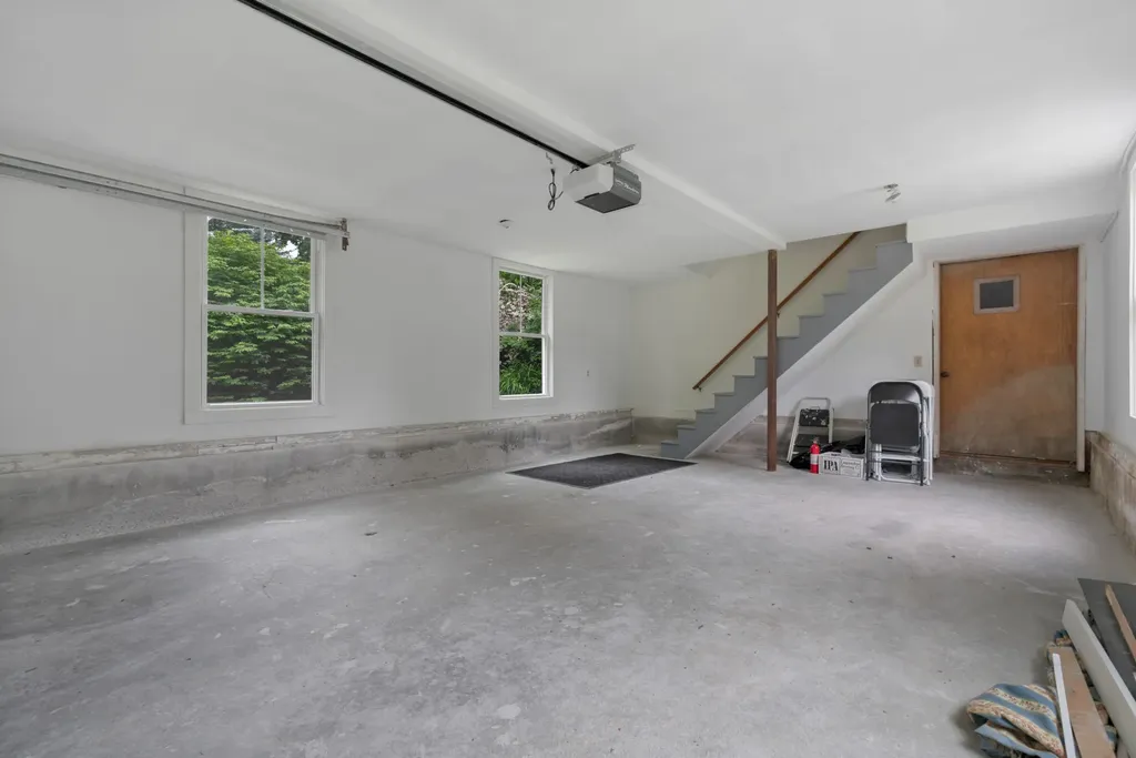 255 Foreside Road Falmouth ME 04105