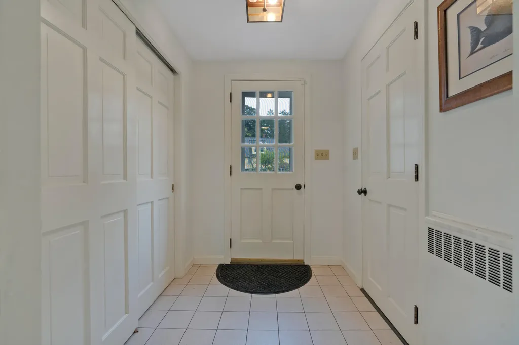 255 Foreside Road Falmouth ME 04105