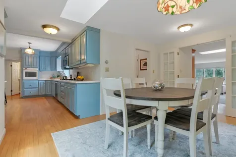 255 Foreside Road Falmouth ME 04105
