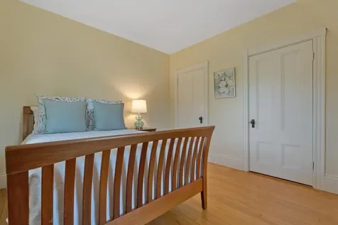 255 Foreside Road Falmouth ME 04105