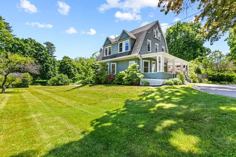 255 Foreside Road Falmouth ME 04105