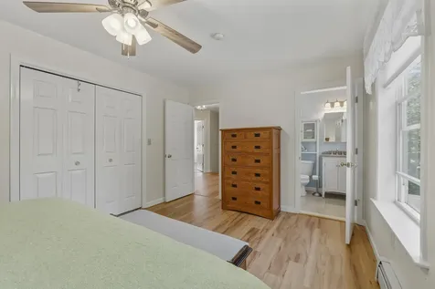 54 Lyndsay Lane Glenburn ME 04401