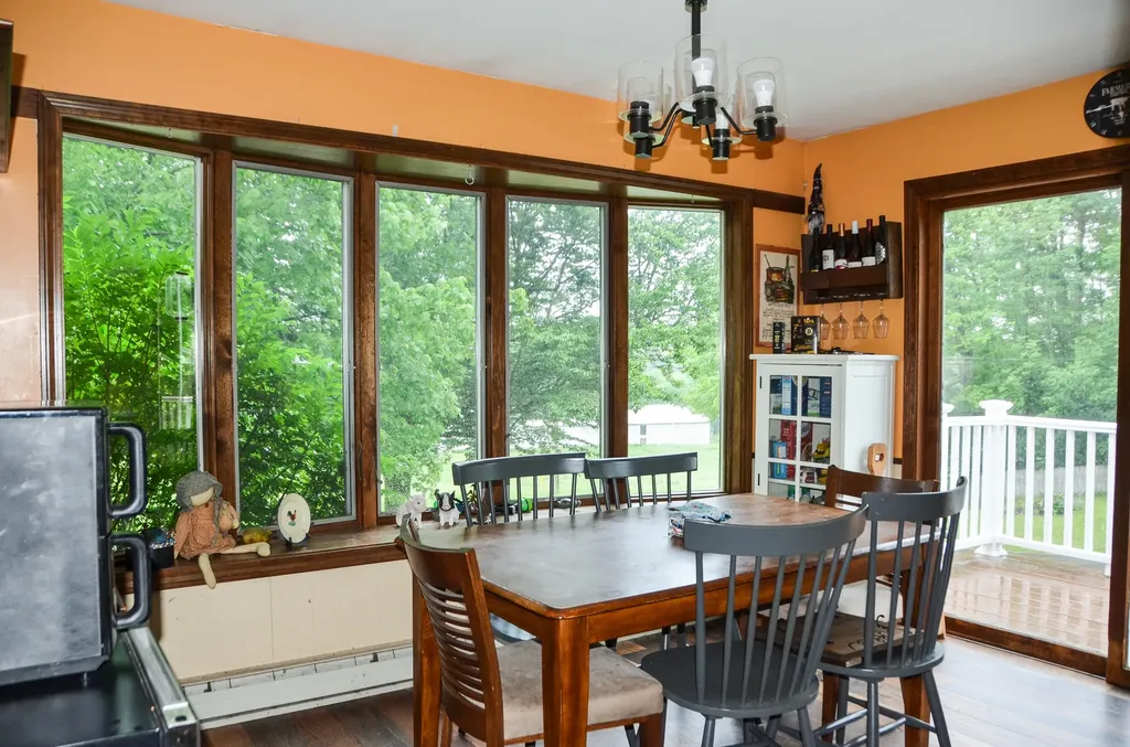 62 Campbell Road Leeds ME 04263