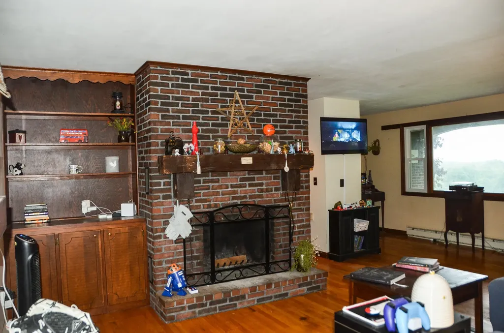 62 Campbell Road Leeds ME 04263