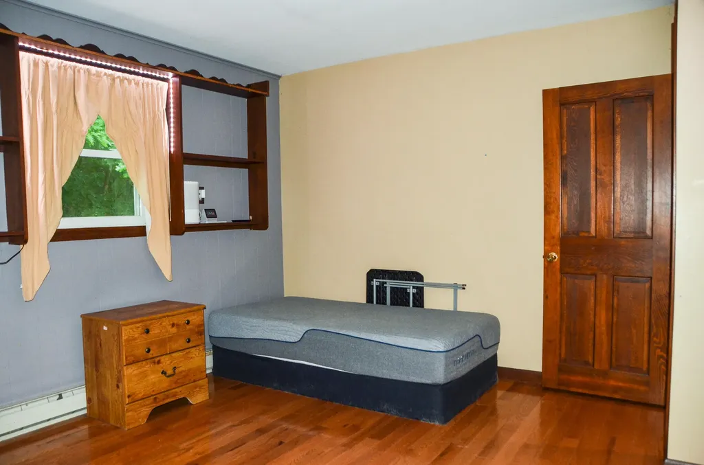 62 Campbell Road Leeds ME 04263