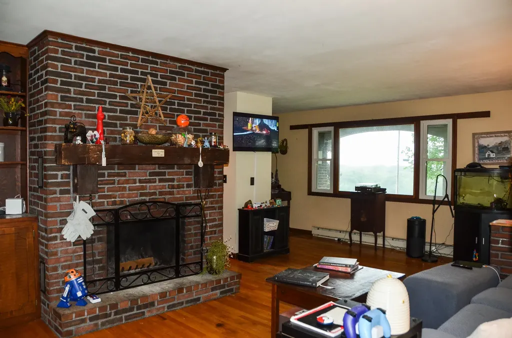 62 Campbell Road Leeds ME 04263