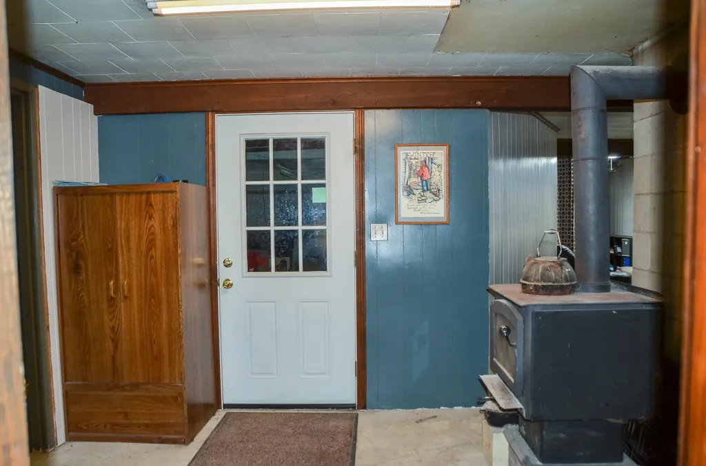 62 Campbell Road Leeds ME 04263