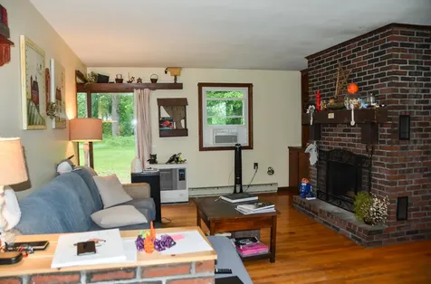 62 Campbell Road Leeds ME 04263
