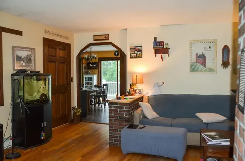 62 Campbell Road Leeds ME 04263
