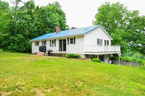 62 Campbell Road Leeds ME 04263
