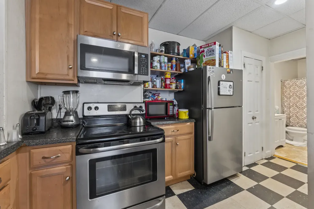 146 Sherman Street Portland ME 04101