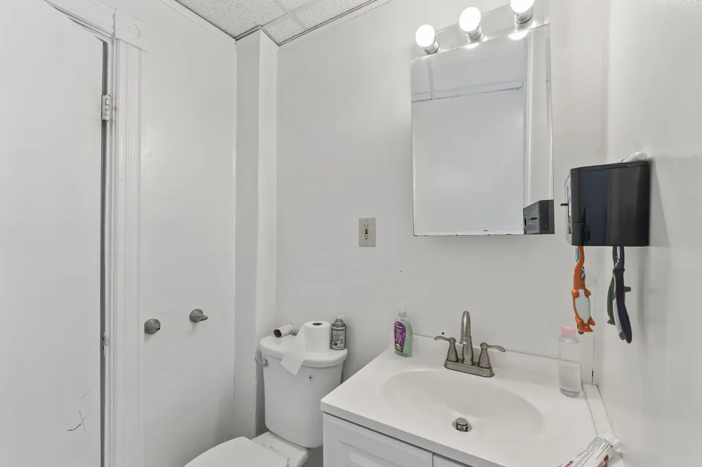 146 Sherman Street Portland ME 04101