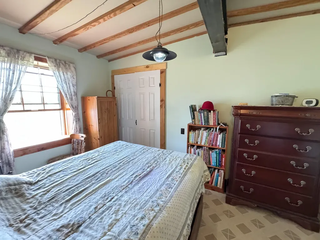 188 Nelson Drive Waterford ME 04088