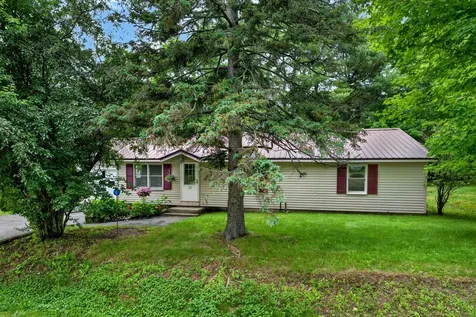 18 Granite Hill Road Manchester ME 04351