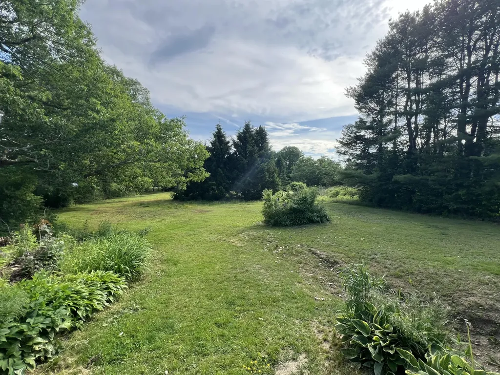 110 Lebanon Road Winterport ME 04496
