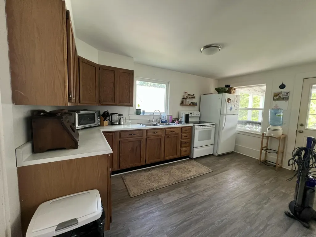 110 Lebanon Road Winterport ME 04496