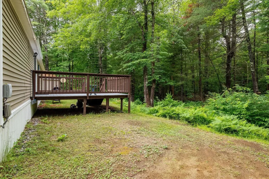 84 Briarwood Road Lebanon ME 04027